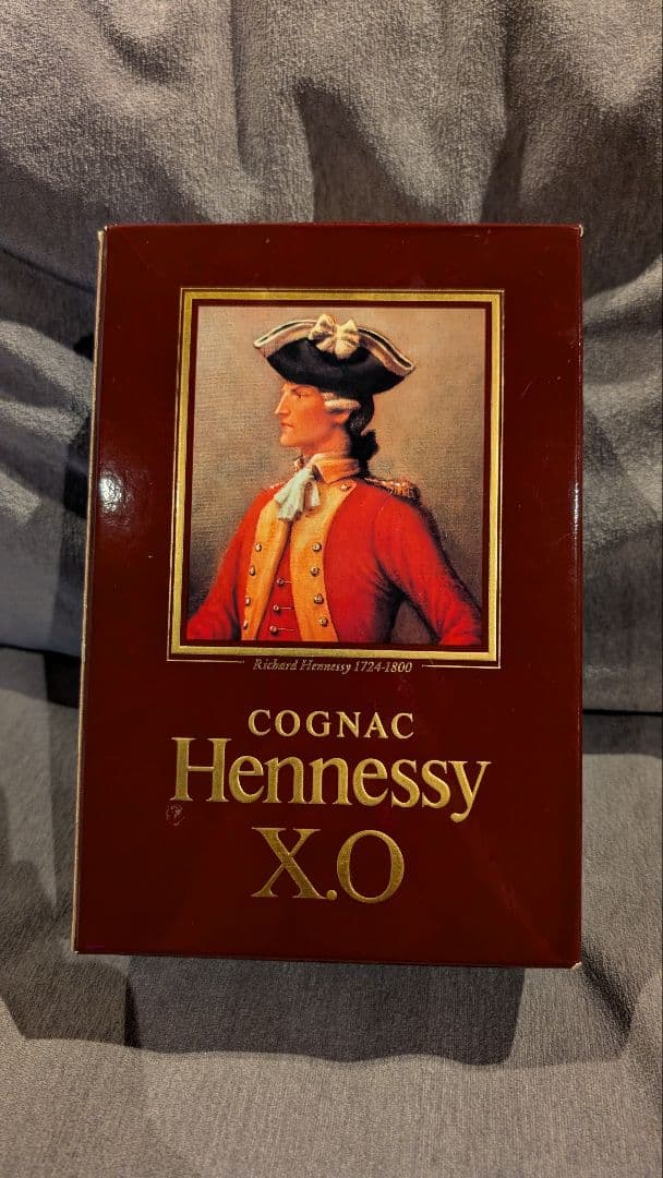 Hennessy X.O コニャック 700ml　金キャップクリアボトル