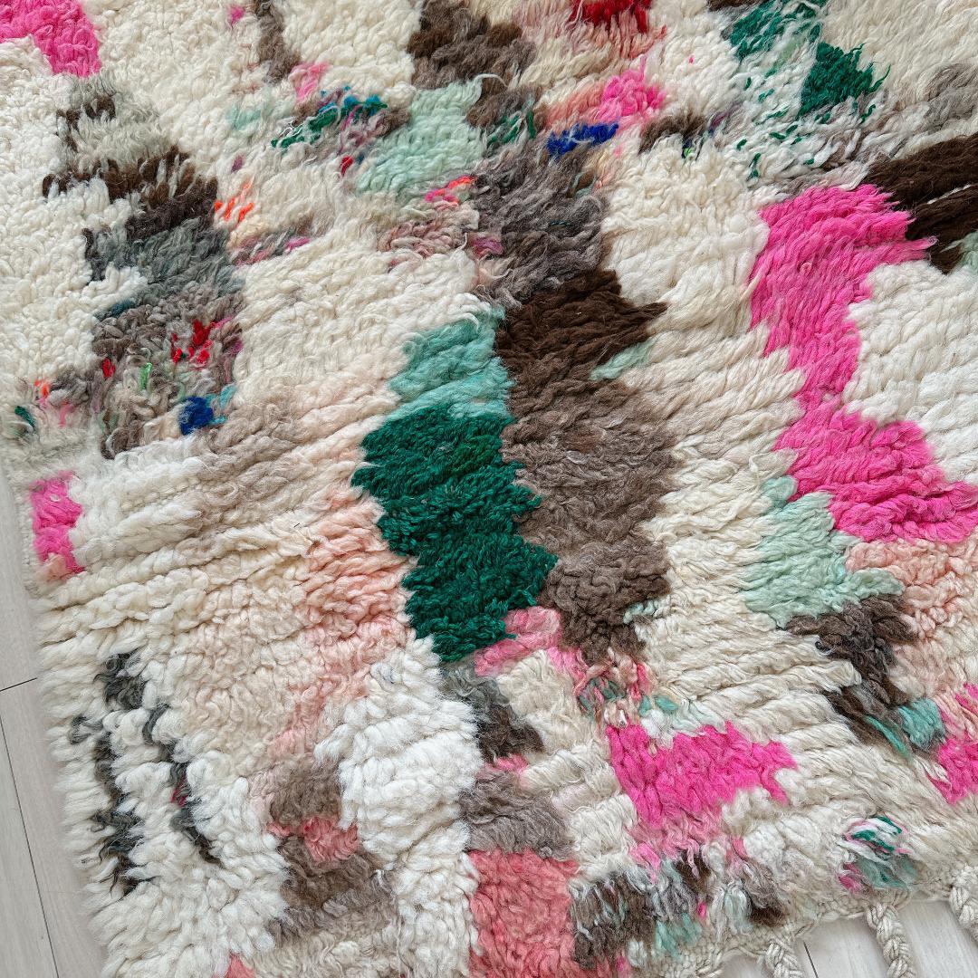 モロッコ製ヴィンテージラグ146 レア ピンク ミントグリーン ブルー