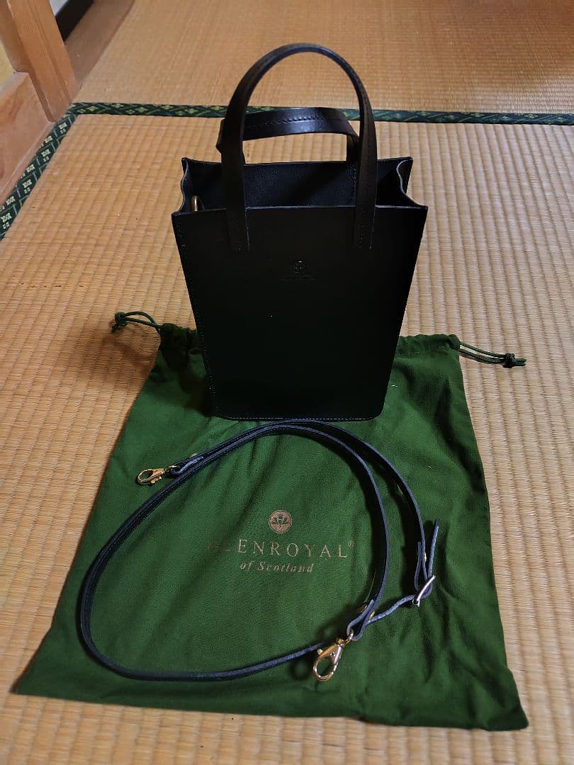グレンロイヤル　　ショルダーバッグ