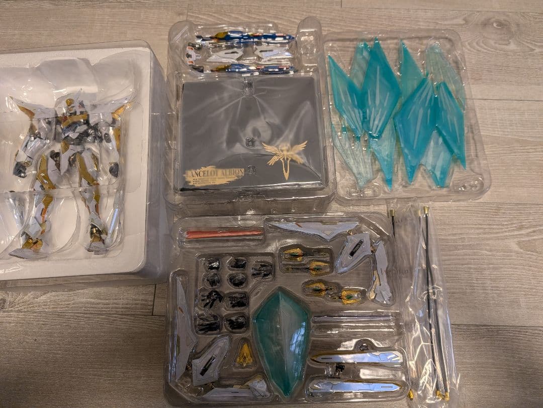 コードギアス　メタルビルド　ランスロットアルビオン　紅蓮聖天八極式