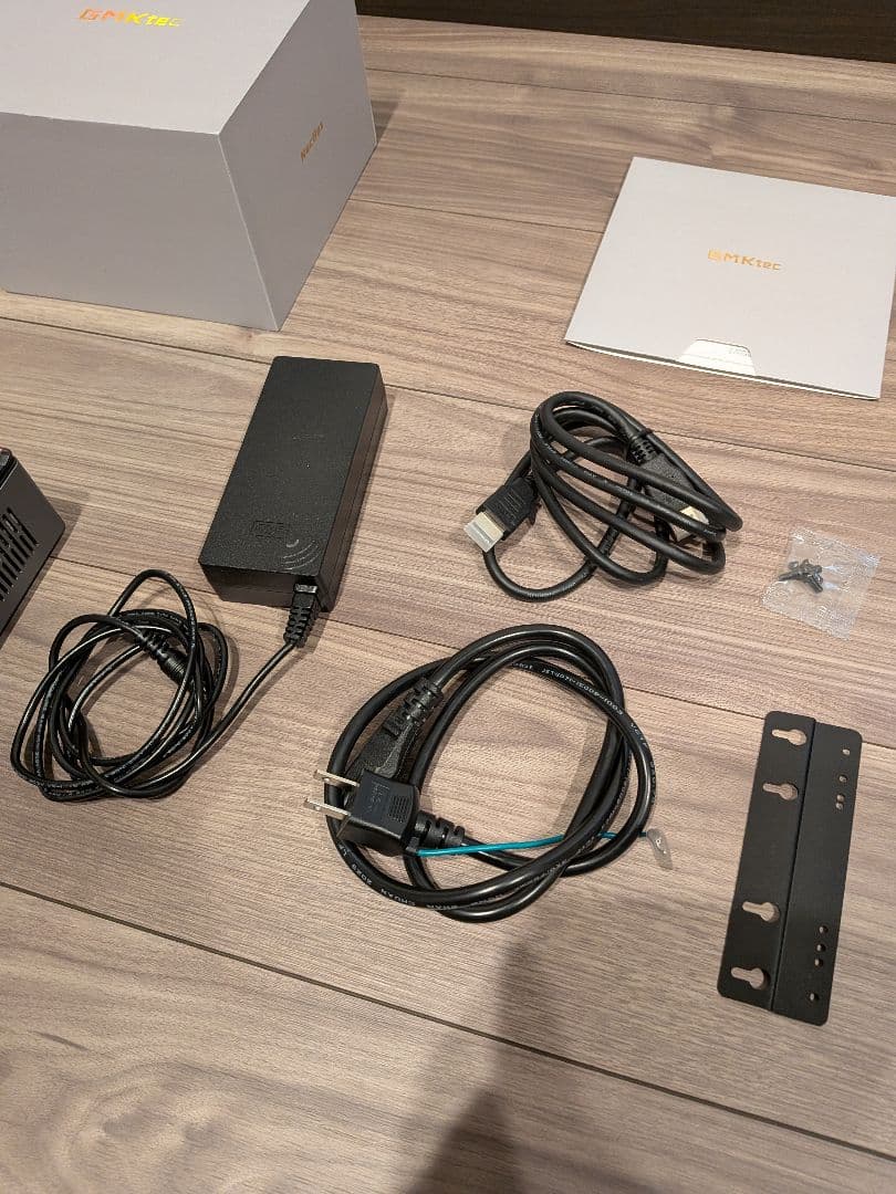 GMKtecNucBoxM7 Ryzen 7 PRO 6850H　32GB1TB