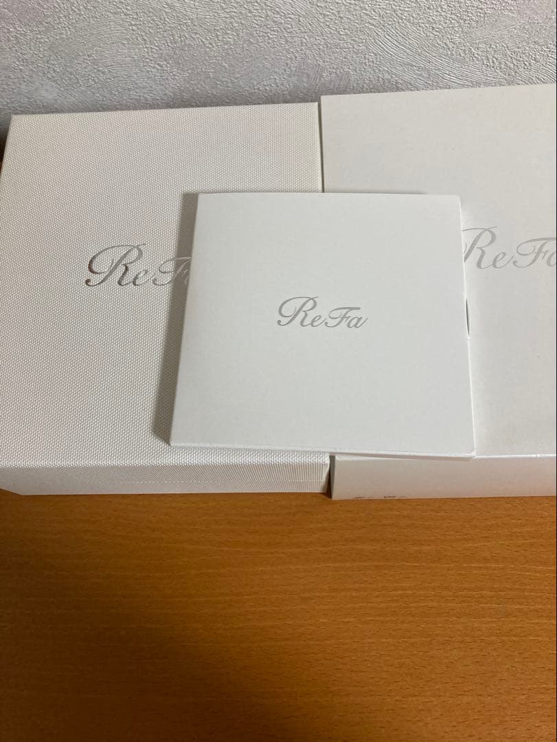 ReFa 美顔ローラー 専用ポーチ付き正規品