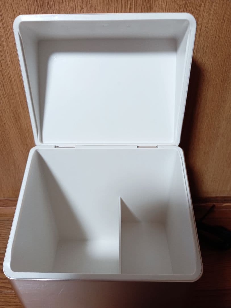 DENBA binno デンバビーノ化粧品ボックス ローズゴールド　美品