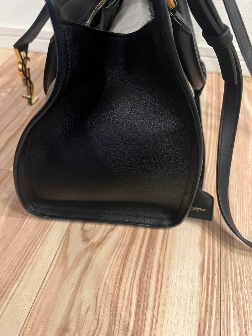 YSL 黒 レザー ショルダーバッグ　2/8迄の出品