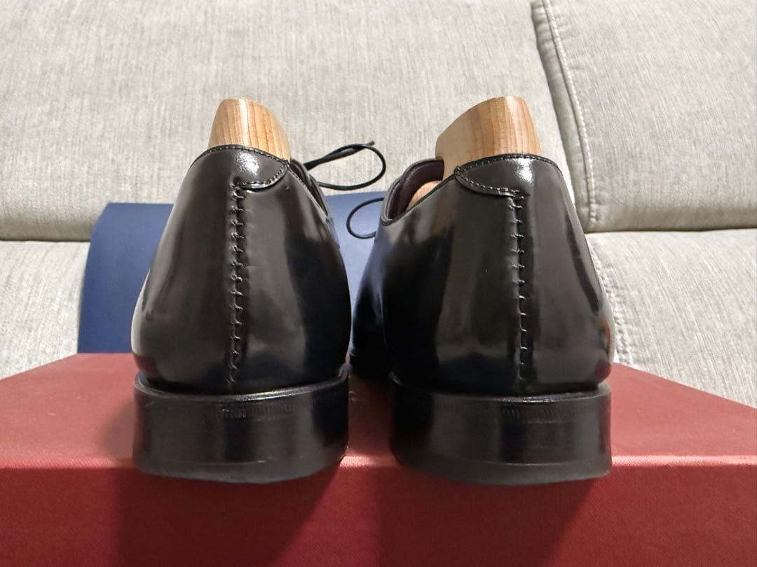 CARMINA カルミナ　コードバン　ホールカット　5.5