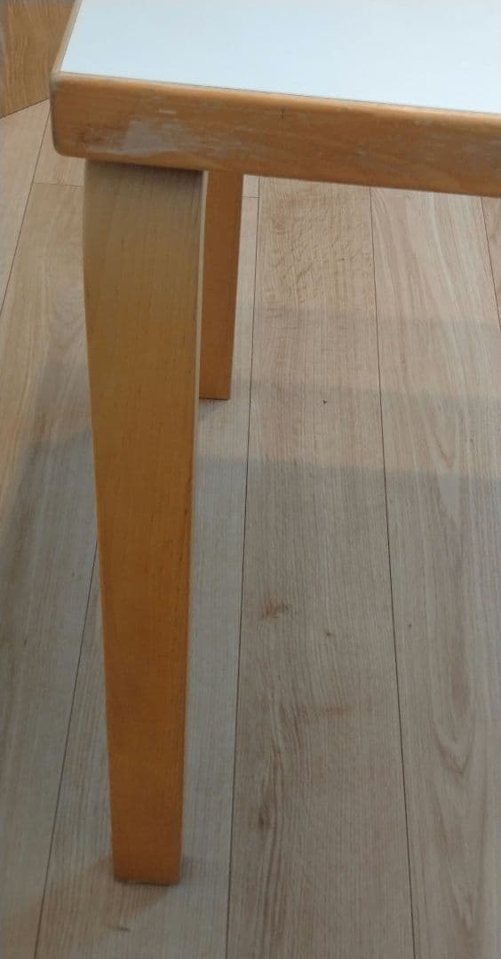 Alvar Aalto（アルヴァ・アアルト）テーブル【ビンテージ】