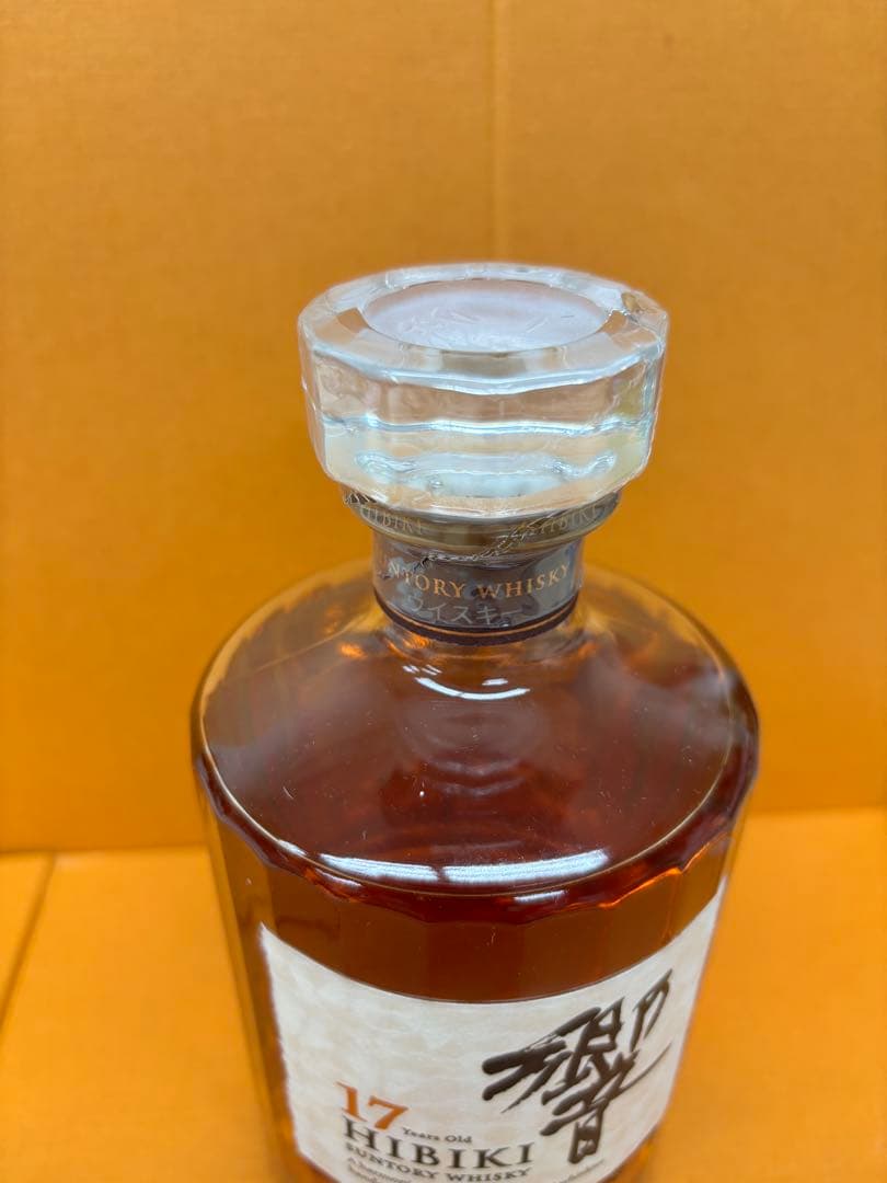 未開栓 サントリ一 響17年 古酒700ml 43% 箱なし ウイスキー