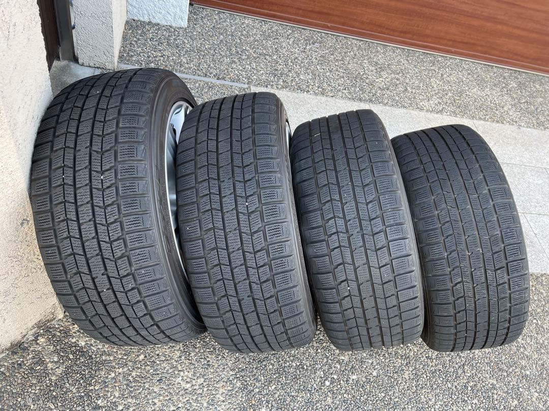 ジョージさま　E91 純正Mスポーツホイール スタッドレス付き