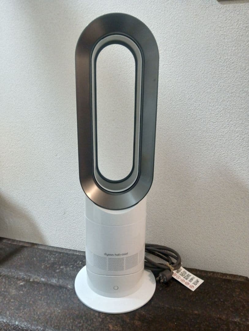 2024年製　Dyson AM09 扇風機 ホワイト/グレー hot＋cool