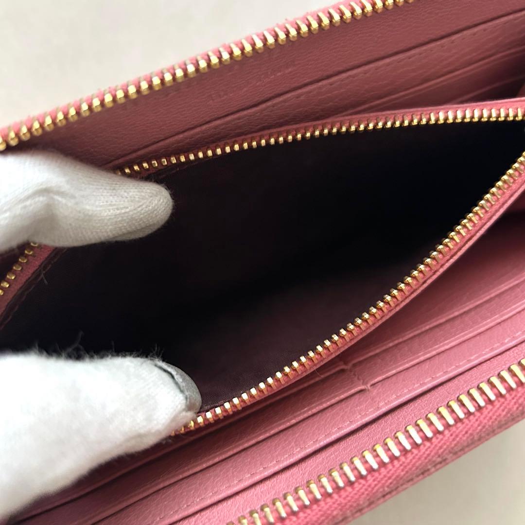 miumiu ミュウミュウ 長財布 ラウンドファスナー ピンク