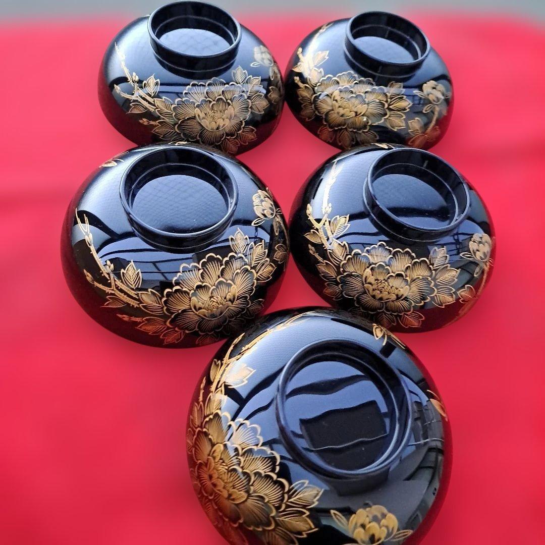 【輪島塗　沈金\"牡丹彫　御吸物椀×5客】布着本堅地　黒塗　未使用品