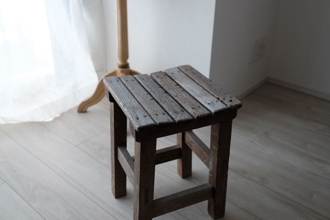 木製 古道具 スツール 無垢材 花台 ディスプレイ台 侘び寂び 古家具