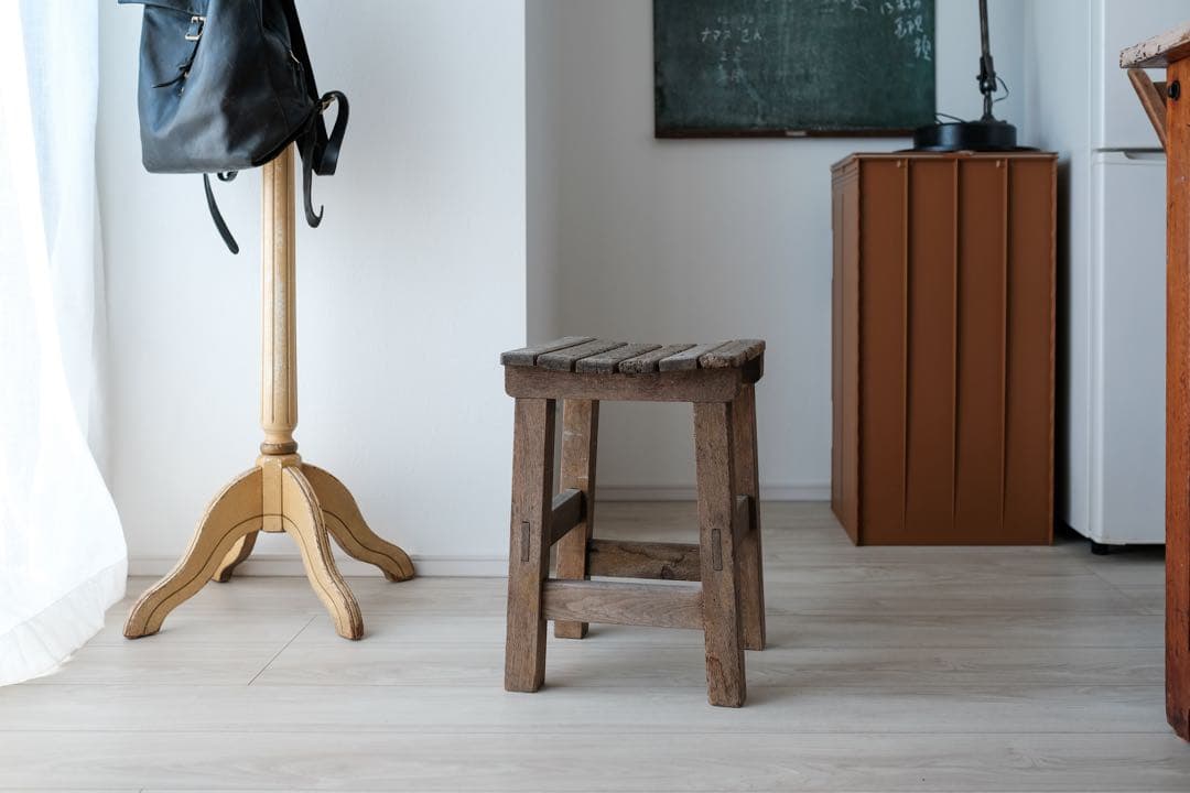 木製 古道具 スツール 無垢材 花台 ディスプレイ台 侘び寂び 古家具