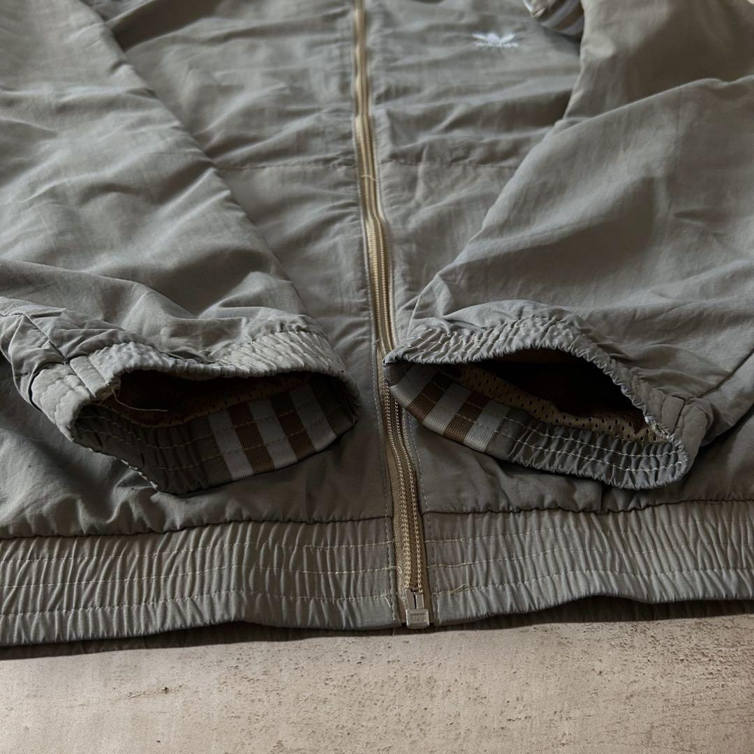 美品adidasアディダスナイロンジャケットトレフォイルロゴ刺繍オリーブ2XL