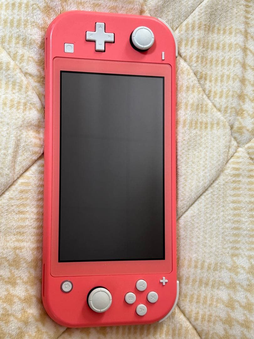 任天堂　スイッチライト　中古　本体のみ