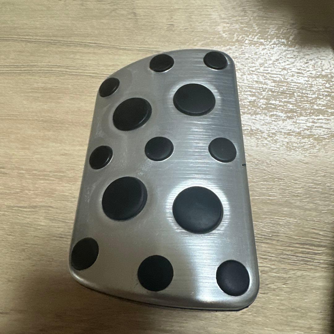 プリウスPHV GRスポーツ 純正アクセルペダル＆アルミブレーキペダルパット2点