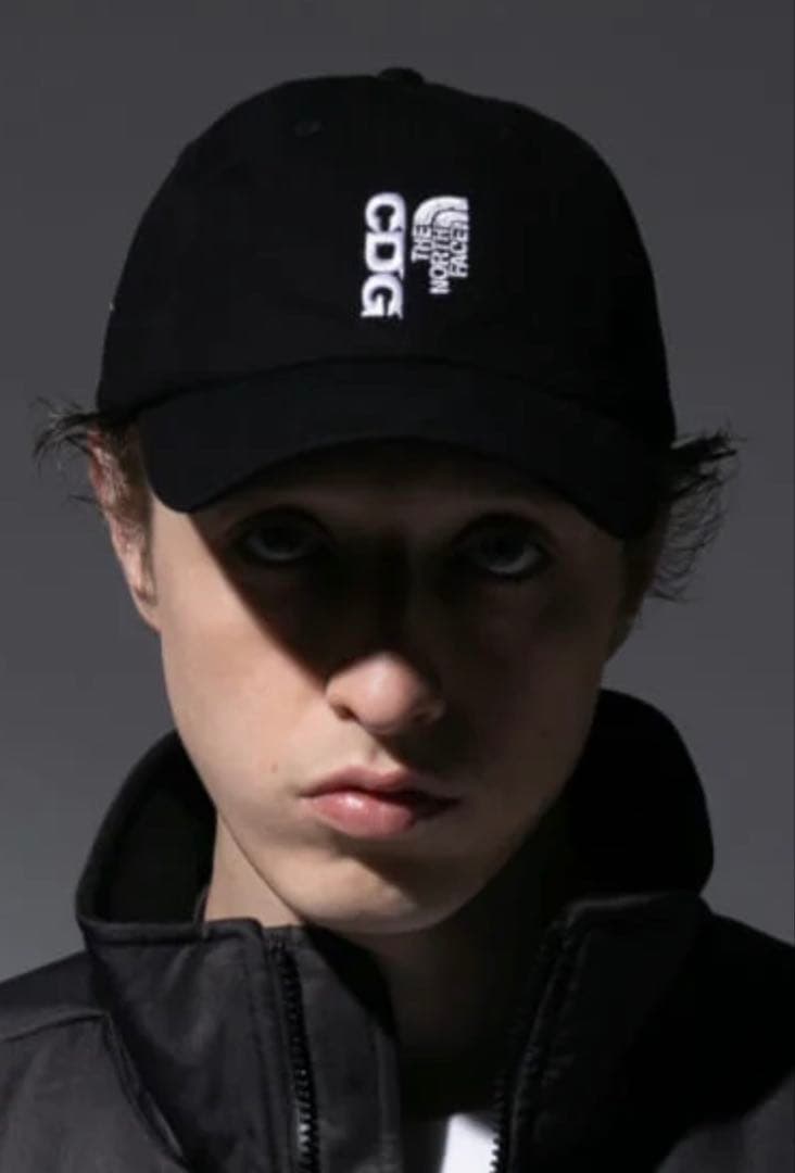 【祝日限定値下げ】『新品』The North Face x CDG CAP