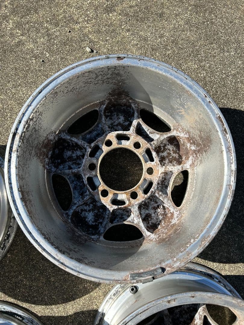 ランクル　80　純正　ホイール