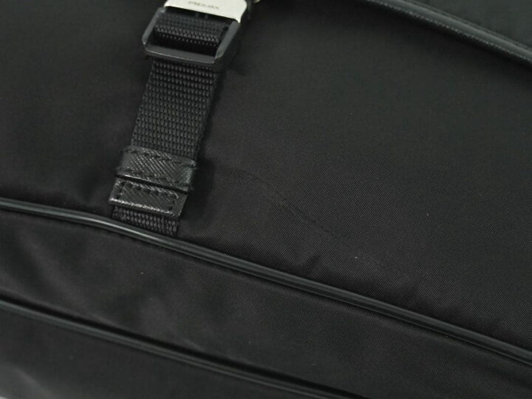 PRADA ナイロン ショルダーバッグ ポシェット ブラックバッグ　プラダ