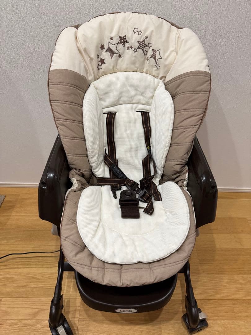 【お値下げ中】Combi ハイローチェア ネムリラAT 電動