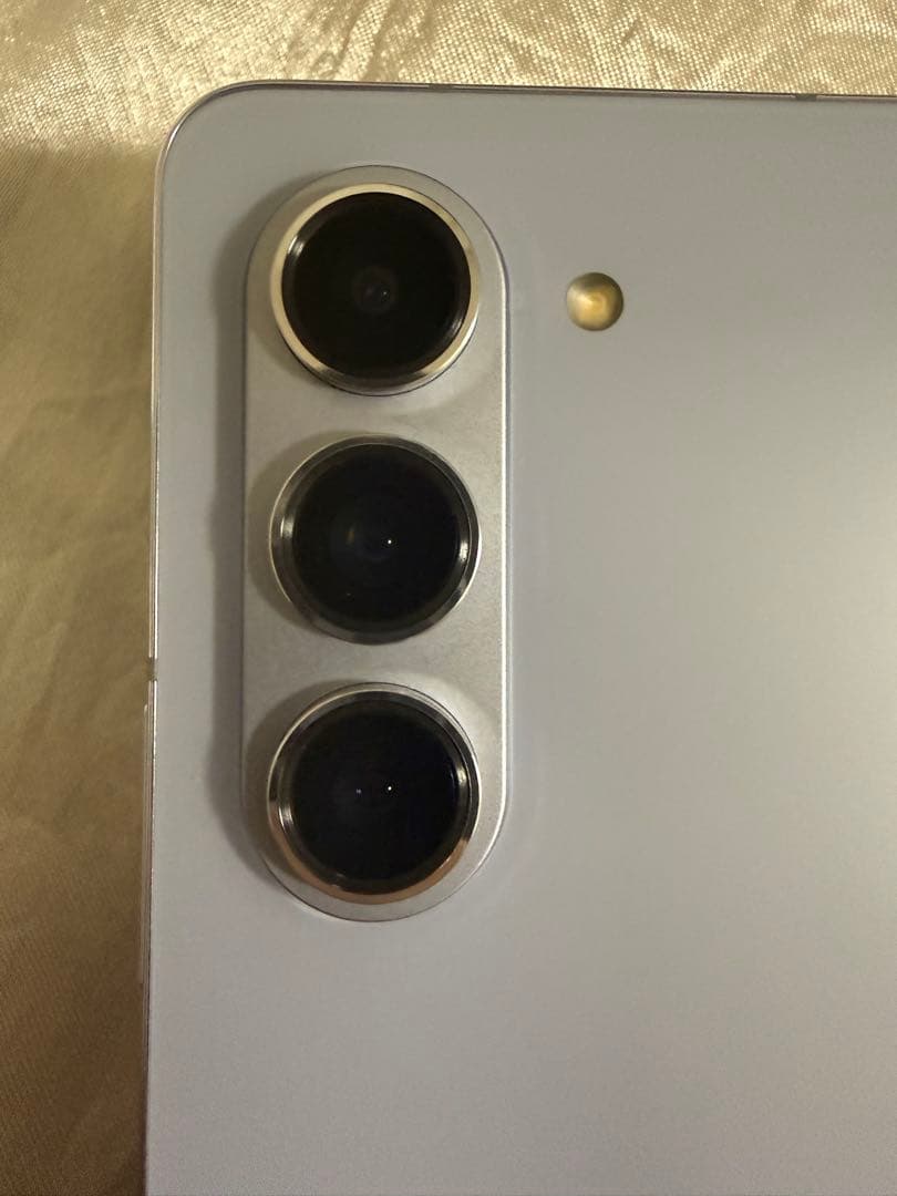 Samsung Galaxy Z Fold5 本体