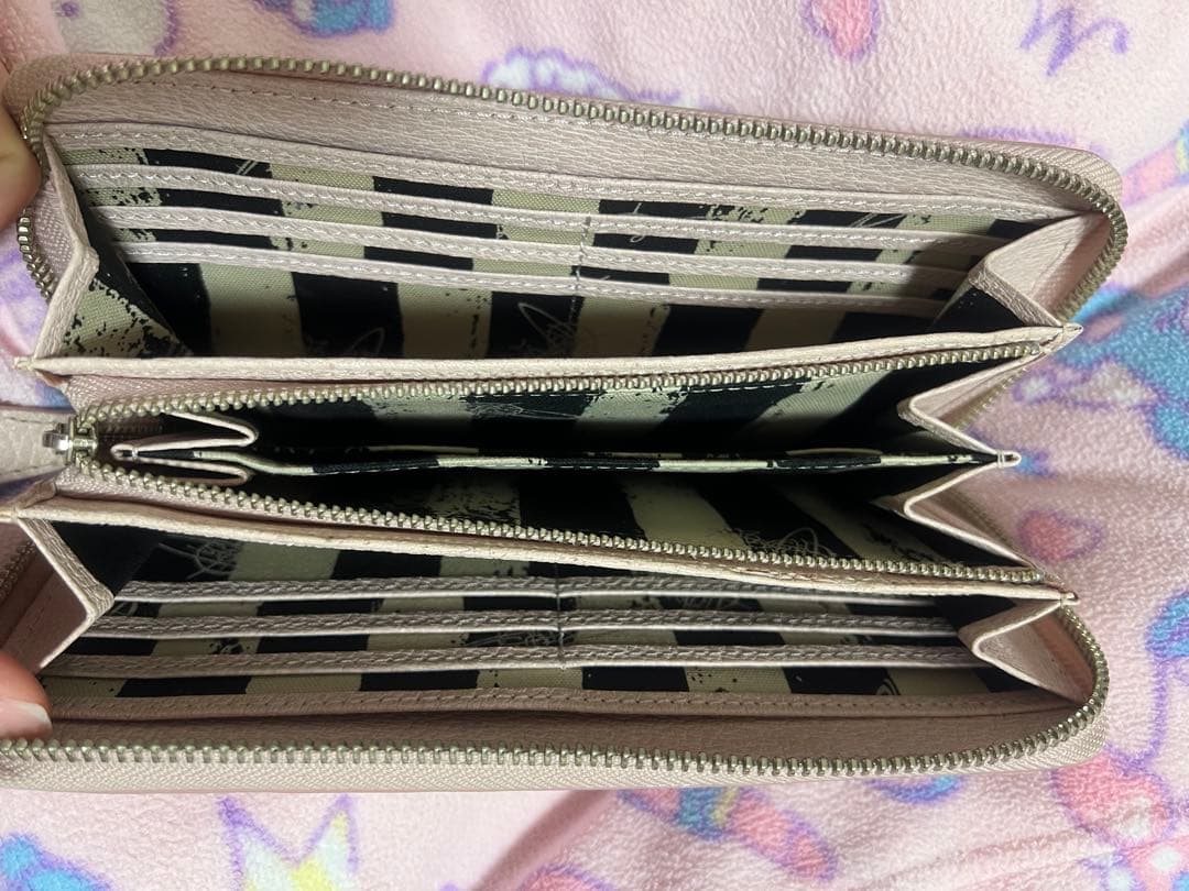 ヴィヴィアンウエストウッド 限定 長財布 ラウンドファスナー ピンク