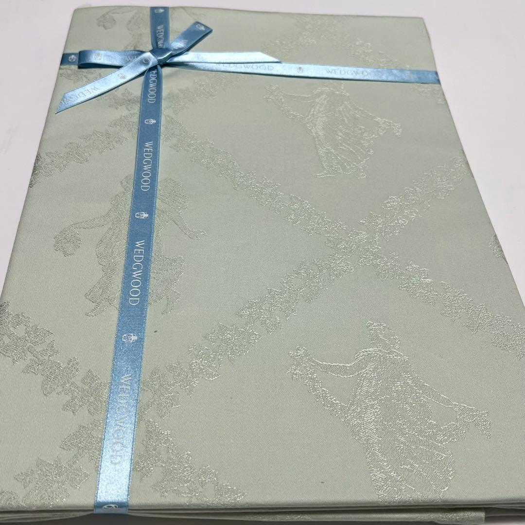 新品未使用　 テーブルクロス ジャスパー 130x200はっ水