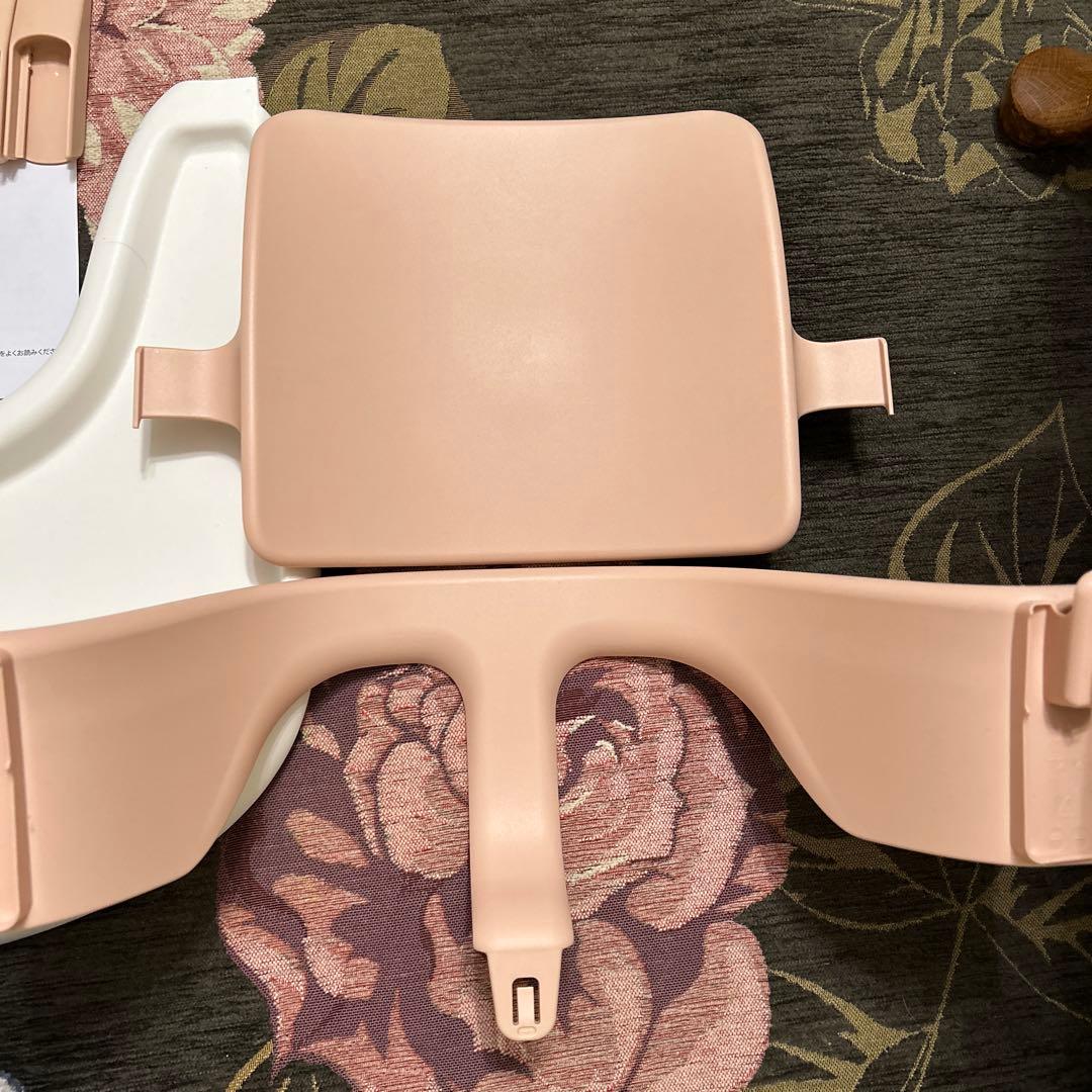 ストッケ　トリップトラップベビーセット　トレー付き　セリーヌピンク　正規品