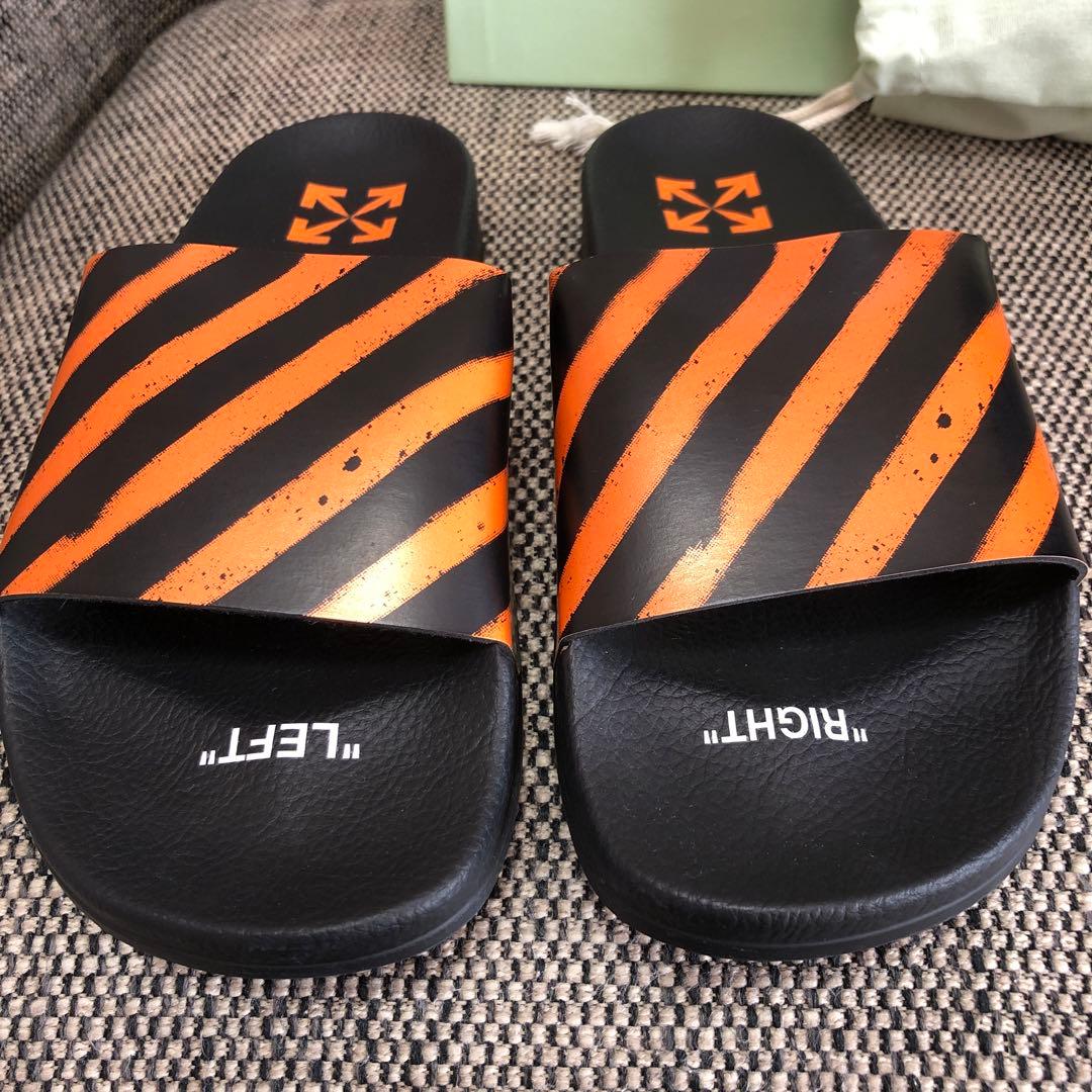 Off-White ストライプサンダル