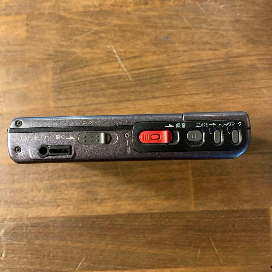 SONYMZS-R4ST 　MD WALKMAN ウォークマン