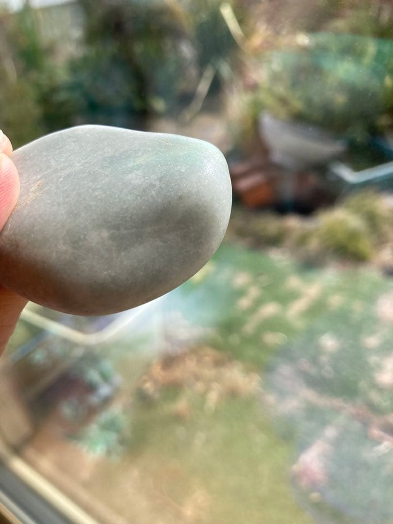 糸魚川翡翠　2個セット　ひすい　原石　圧砕