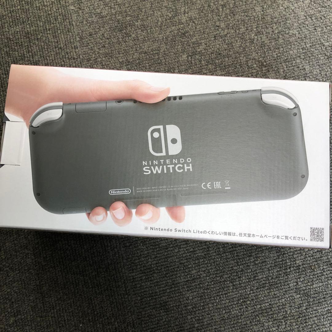 Nintendo Switch ライト　グレー