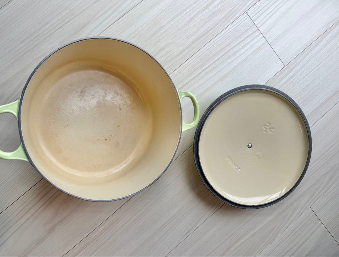 【希少カラー】Le Creuset 両手鍋 24cm ライムグリーン