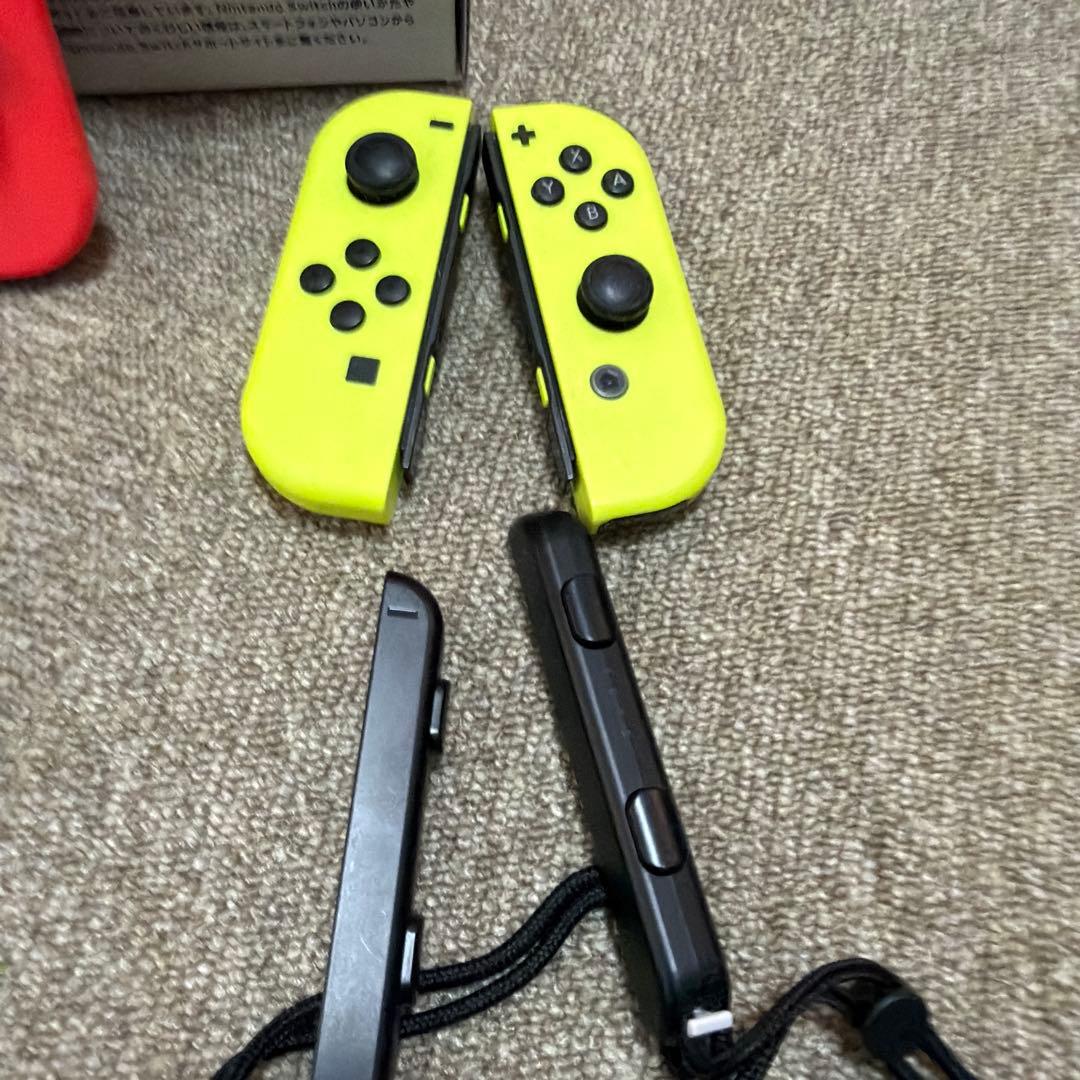 Nintendo Switch ジョイコン2ペア付属
