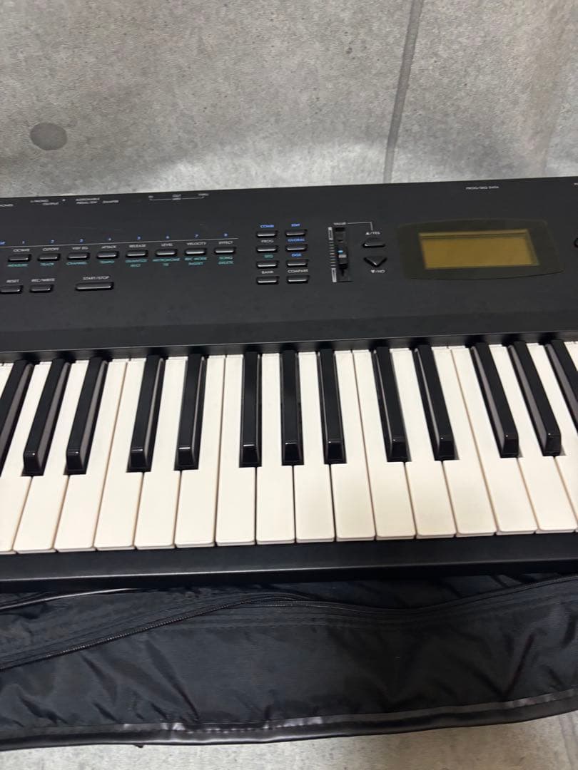 KORG コルグ　X3 シンセサイザー ミュージックワークステーション