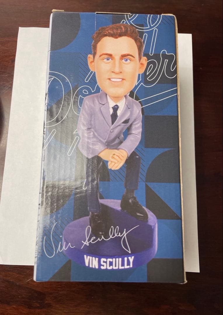 Dodgers Vin Scully ボブルヘッド2025年5月（未開封)