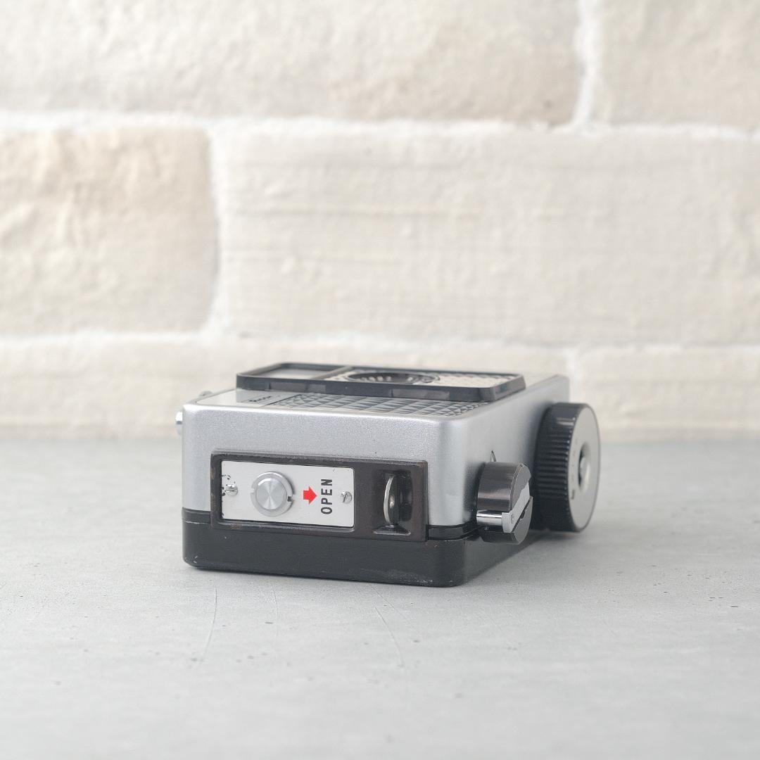 ✽AUTO　HALF　Ｅ✽ハーフカメラ✽リメイク✽リコー❀オートハーフ❀④