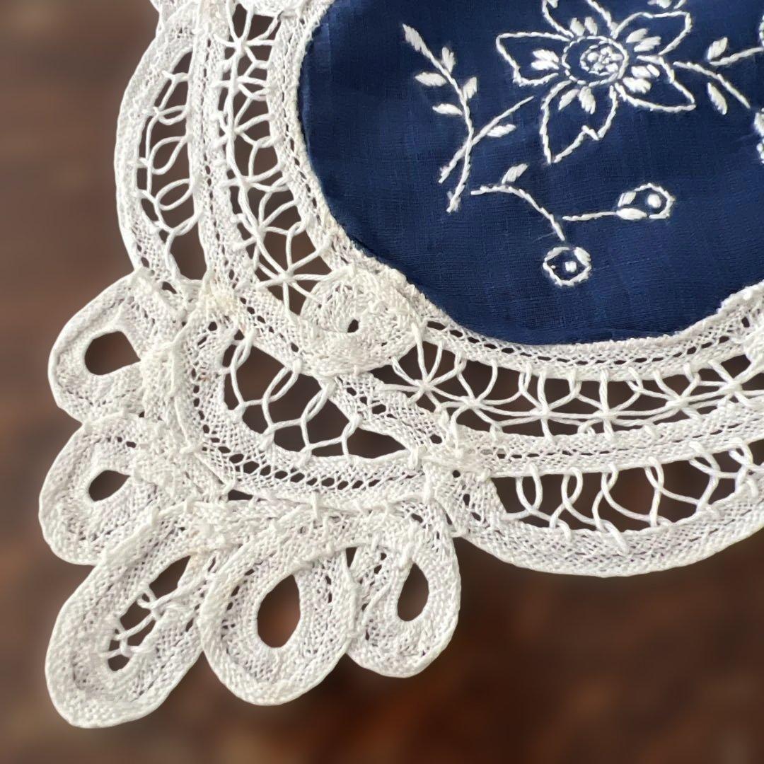 バテンレース刺繍ハンカチ　プレイスマット　アンティーク　スワトウ刺繍　ボビン