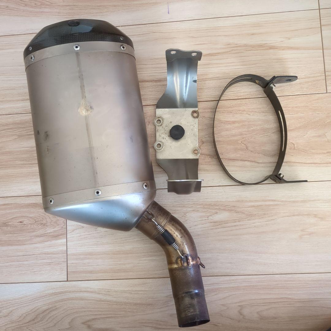 ZX-6R C型 ‘05 ‘06 アクラポビッチ スリップオンマフラー