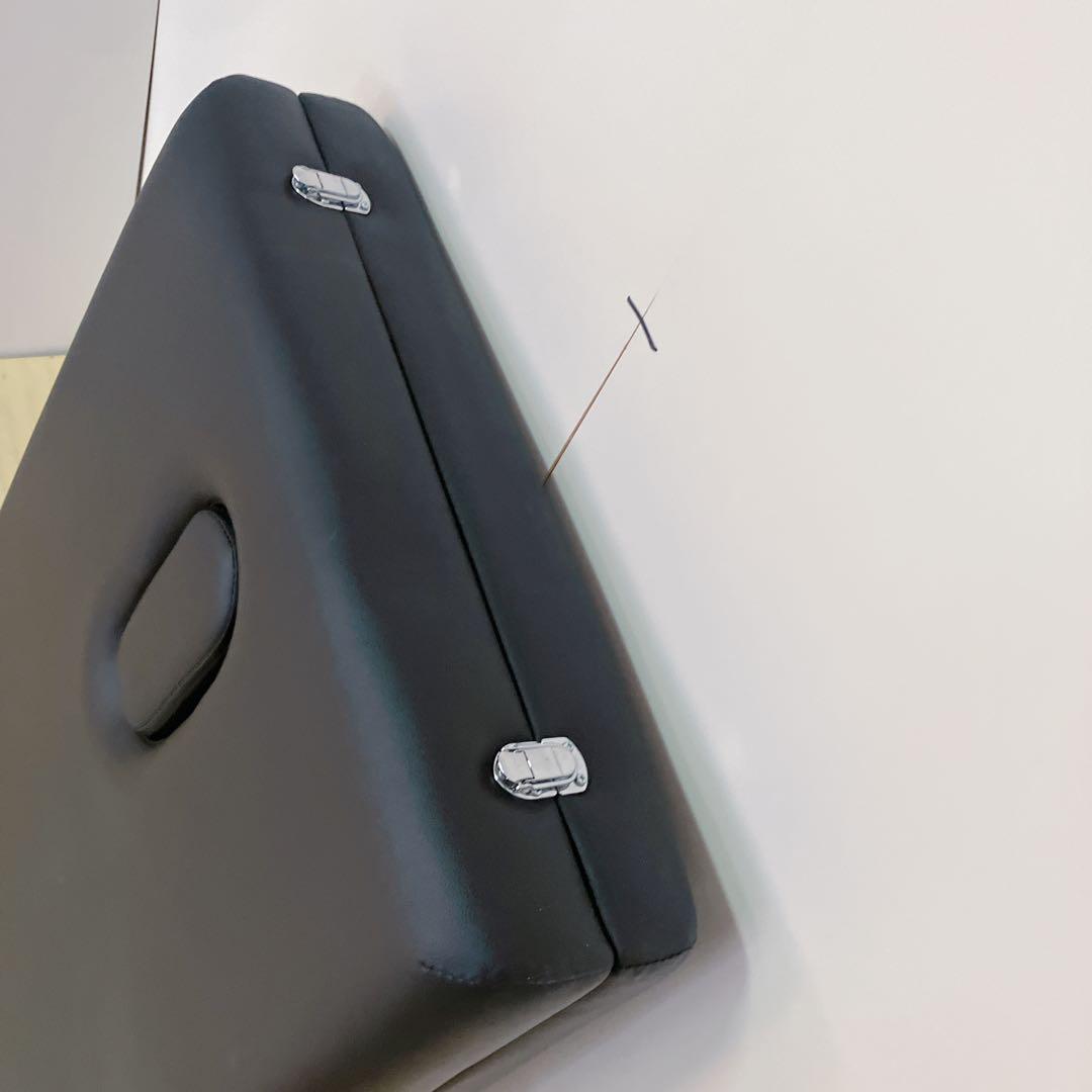 SEVEN BEAUTY 折りたたみ　エステベッド　マッサージベッド　ベッド