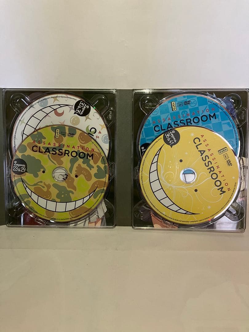 暗殺教室DVD+フランス語版設定資料集