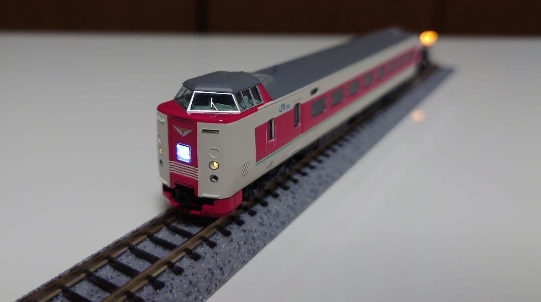 KATOゆったりやくも6両基本セット、7両基本セット＋別売りAssyパーツ付き