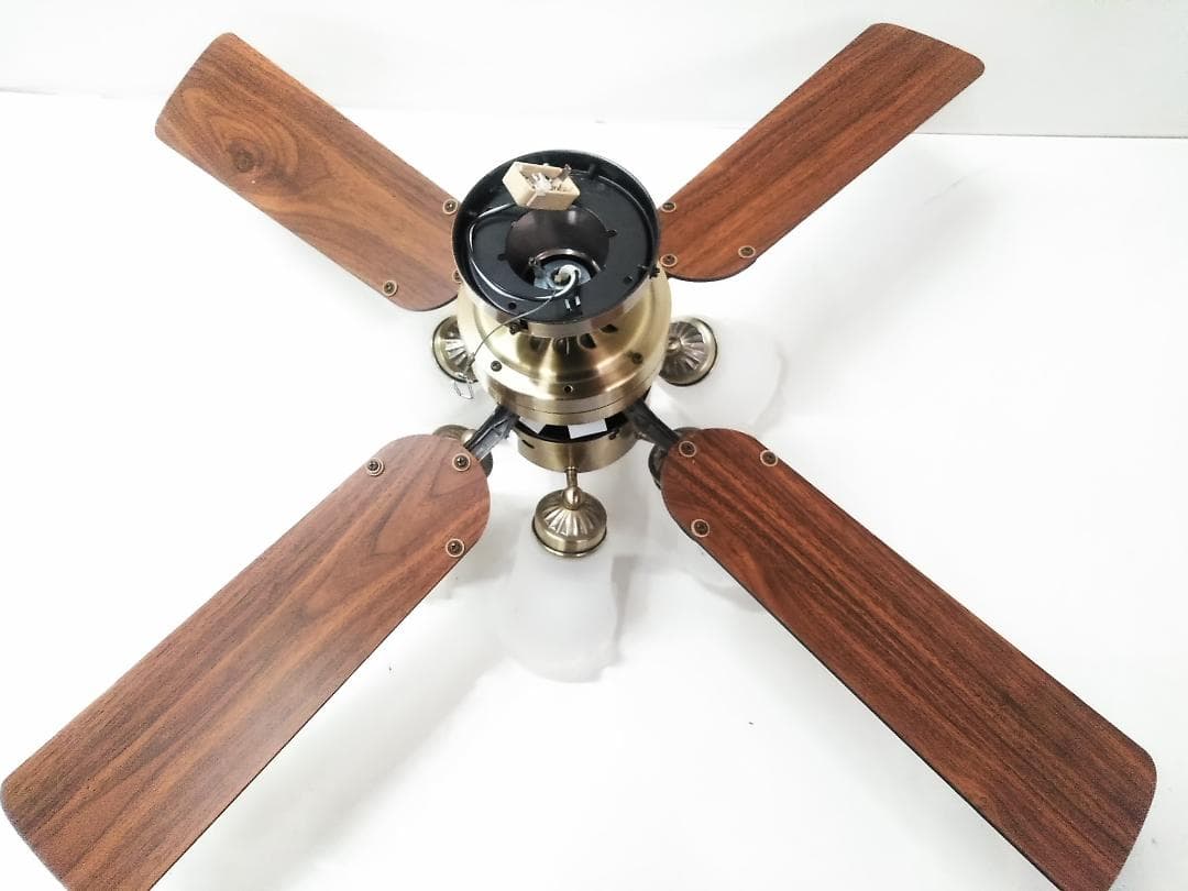 コイズミシーリングファン 8-10畳 リモコン付 BAN0505FR□