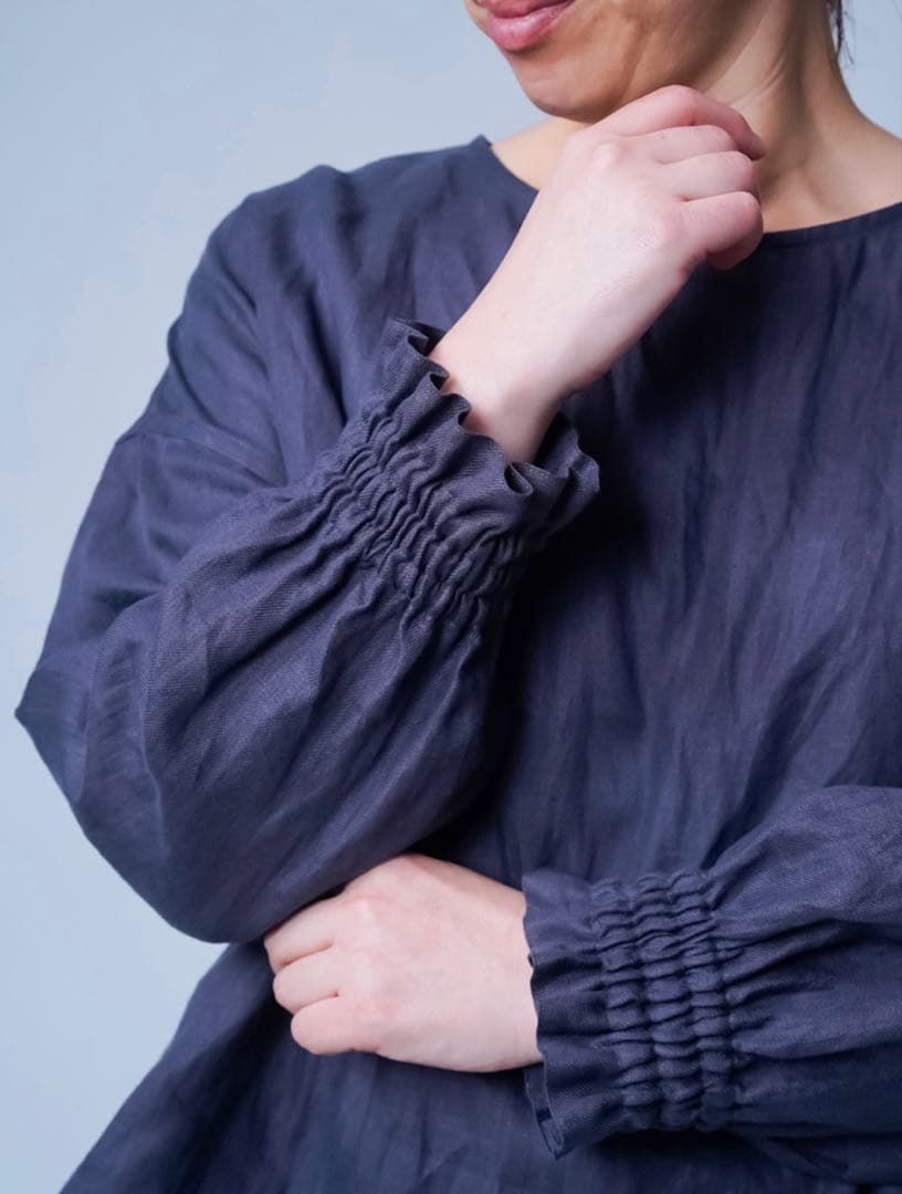 wafu 【プレミアム】やみつきになる快適さ。袖くしゅリネントップス