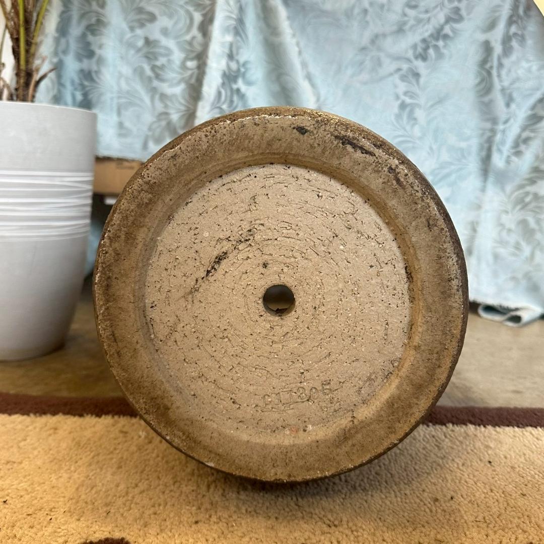 iΦ IWAO VESSELA イワオ べセラ 岩尾磁器 有田焼 傘立て