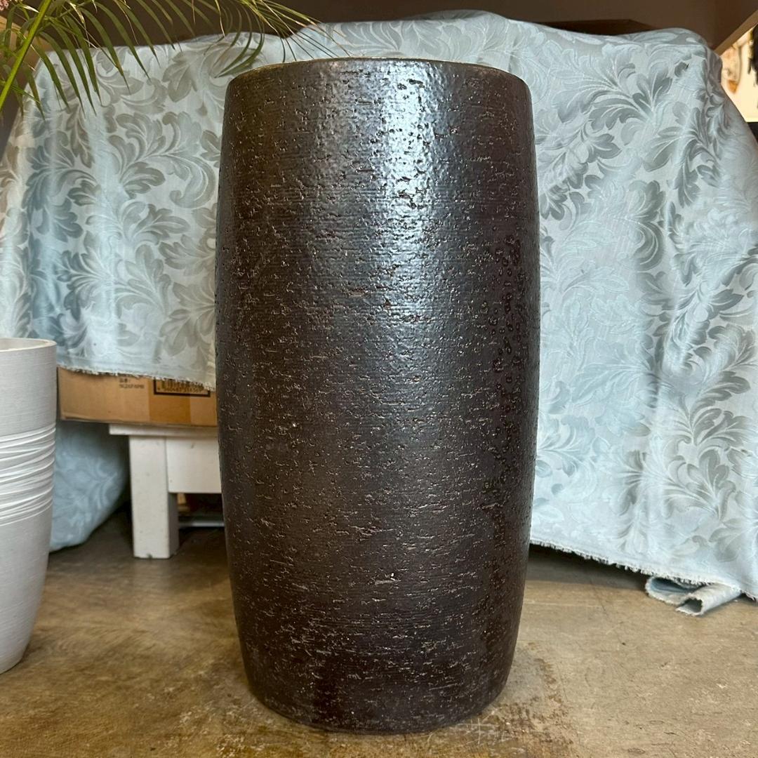 iΦ IWAO VESSELA イワオ べセラ 岩尾磁器 有田焼 傘立て