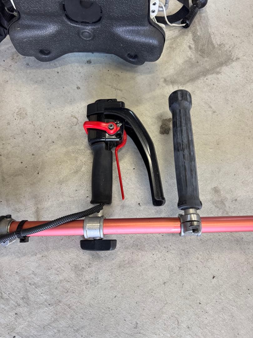 c*a様 ZENOH BKZ275 エンジン草刈り機　美品