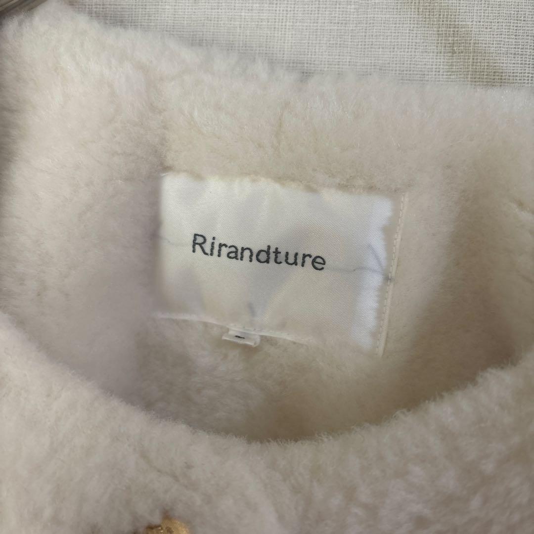 美品 Rirandture ノーカラー ファージャケット コート もこもこ 白