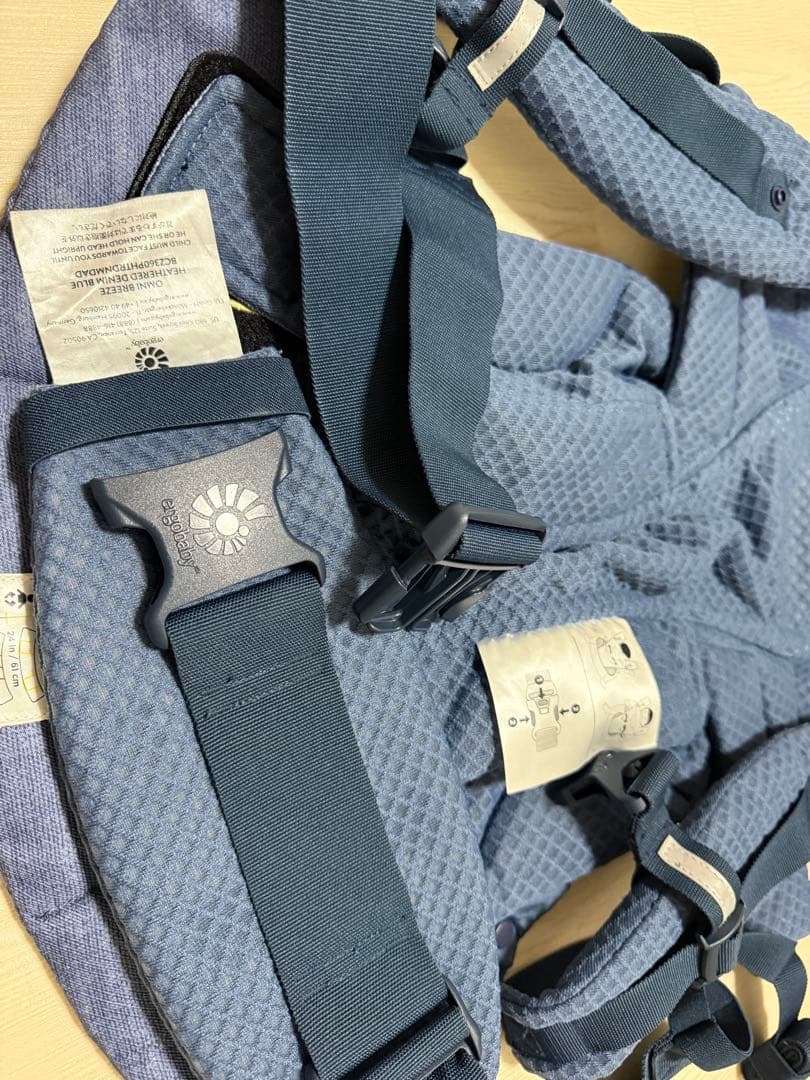 Catherine様 エルゴベビー オムニ ブリーズ 抱っこ紐