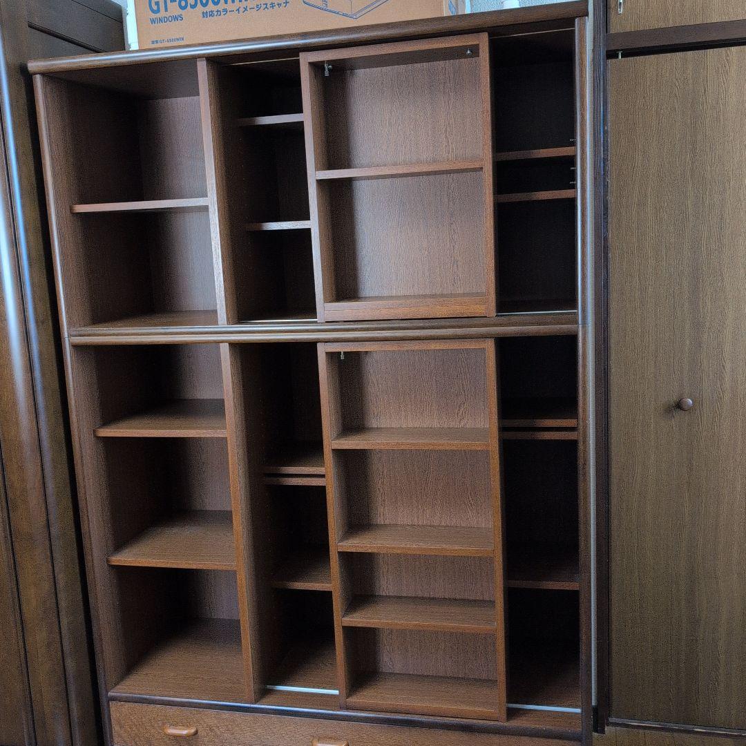 ブラウンスライド式本棚 引き出し付き 収納力抜群　大容量